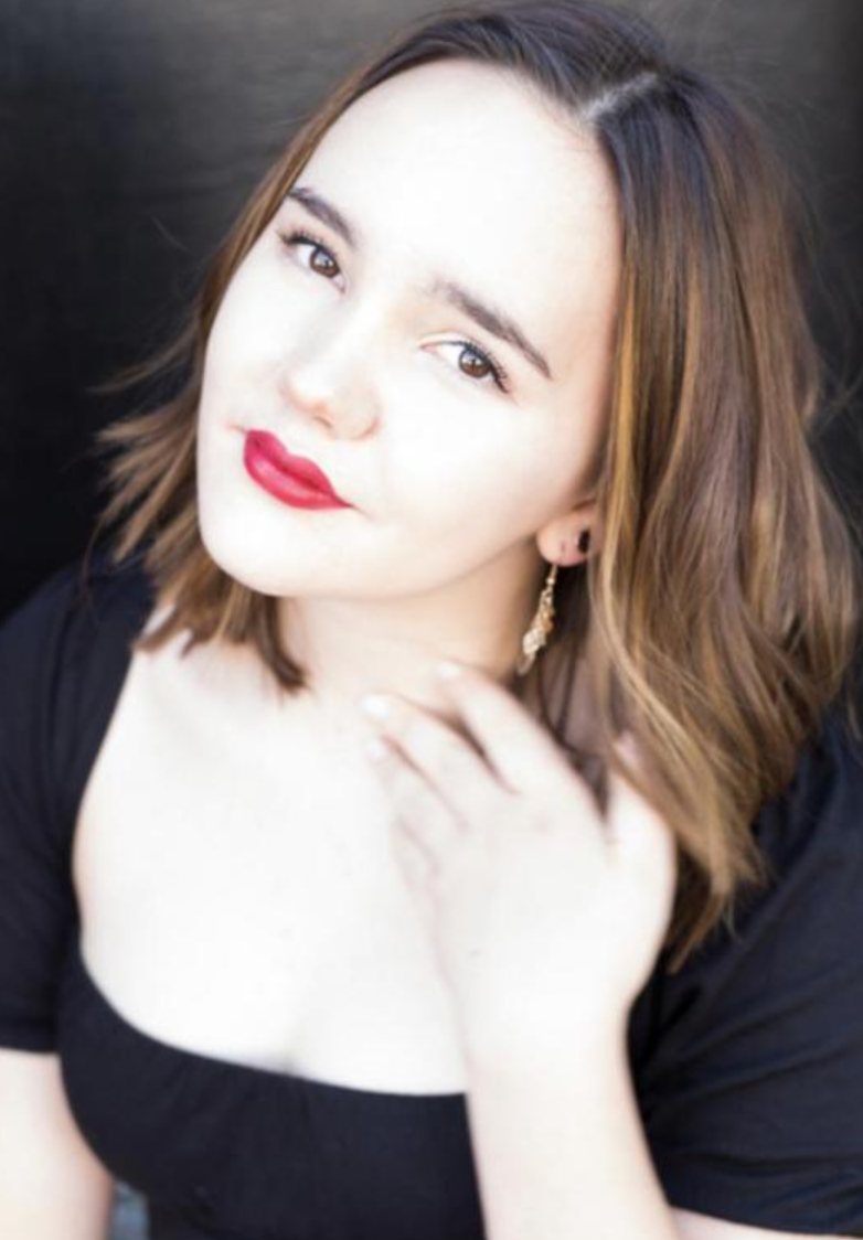 Kendra Lund Headshot